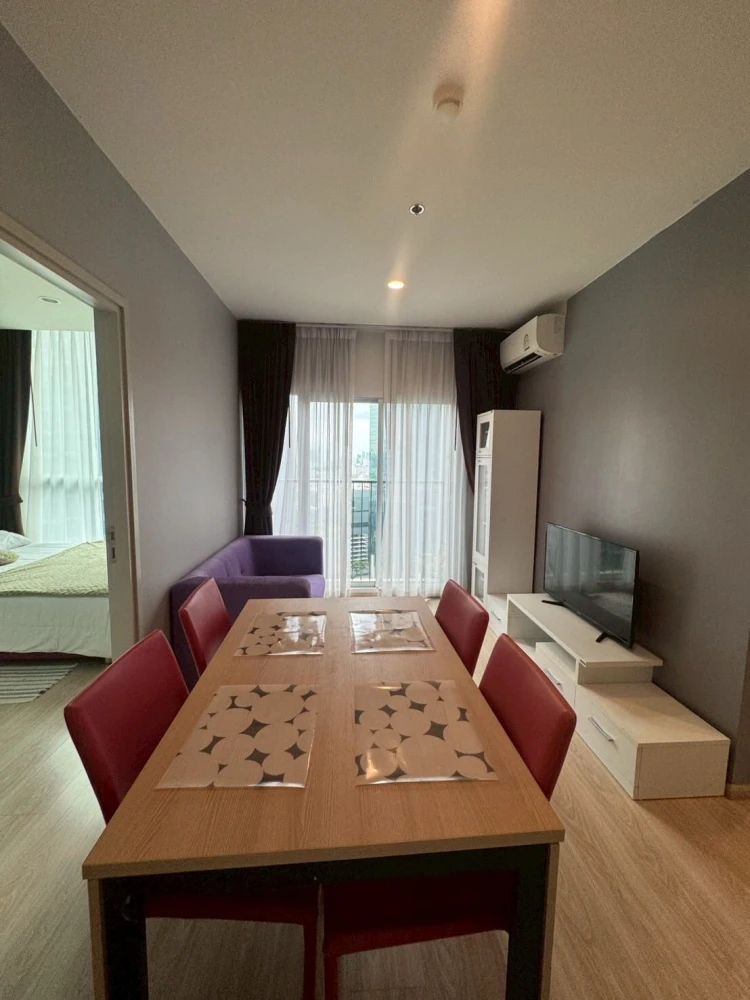 For rent: Noble Revolve Ratchada 2, 20th floor, Ratchada Road view, no blocked view, all 3 rooms can see the view, move in now!