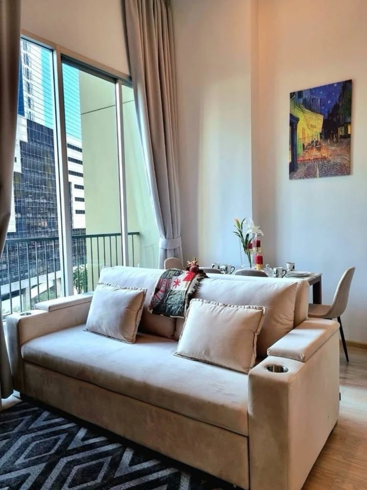 Noble Revolve Ratchada 2 condo for rent, fully furnished. Book now! Limited availability.