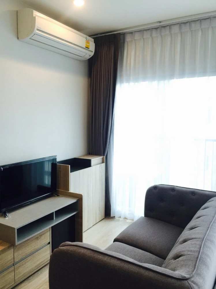 Noble Revolve Ratchada for rent, 9th floor, fully furnished, interested, reserve now, hurry!