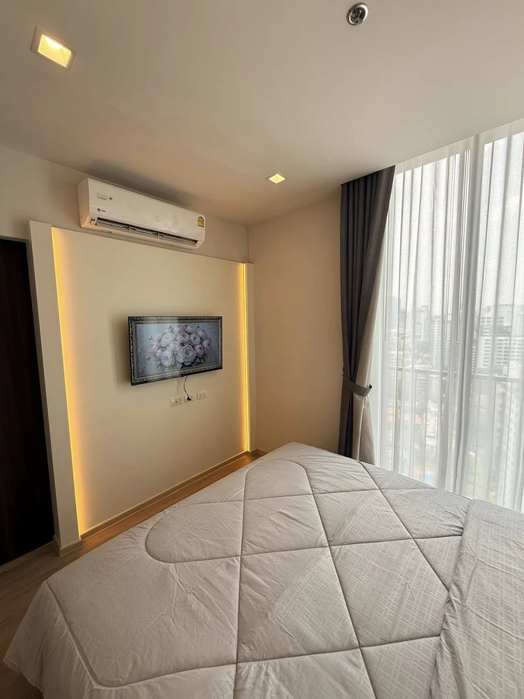 For rent: Noble State 39, 3 bedrooms, spacious living area, high-quality built-in furniture. Book now!