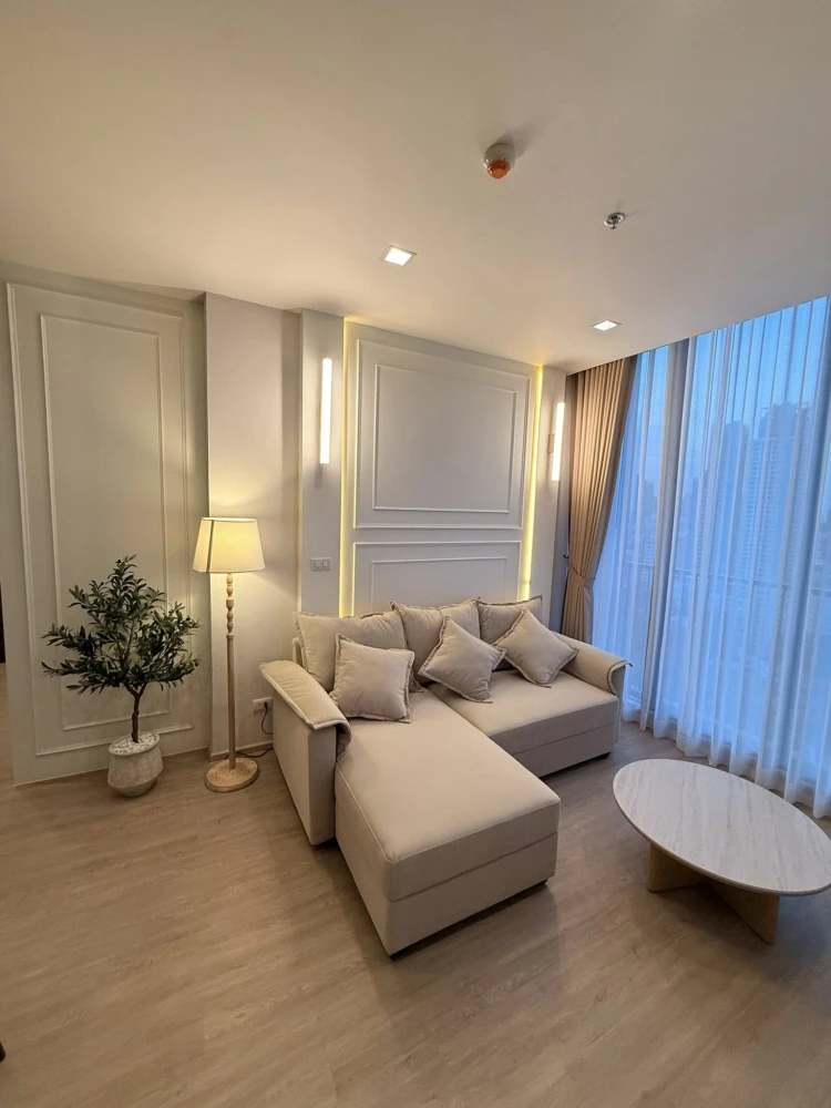 For rent: Noble State 39, 3 bedrooms, spacious living area, high-quality built-in furniture. Book now!