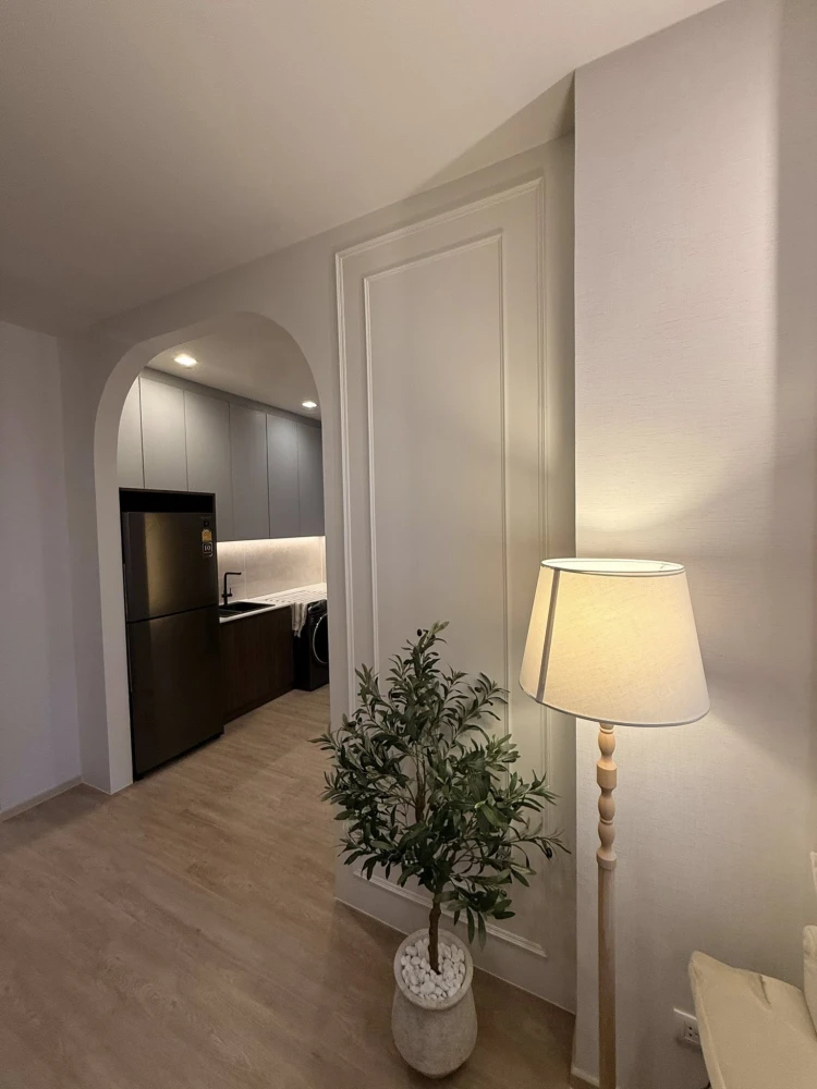 For rent: Noble State 39, 3 bedrooms, spacious living area, high-quality built-in furniture. Book now!