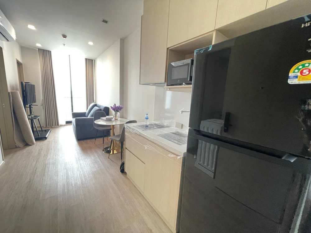 For Rent: Noble State 39, 32nd floor. Fully furnished and inviting—book now without delay!
