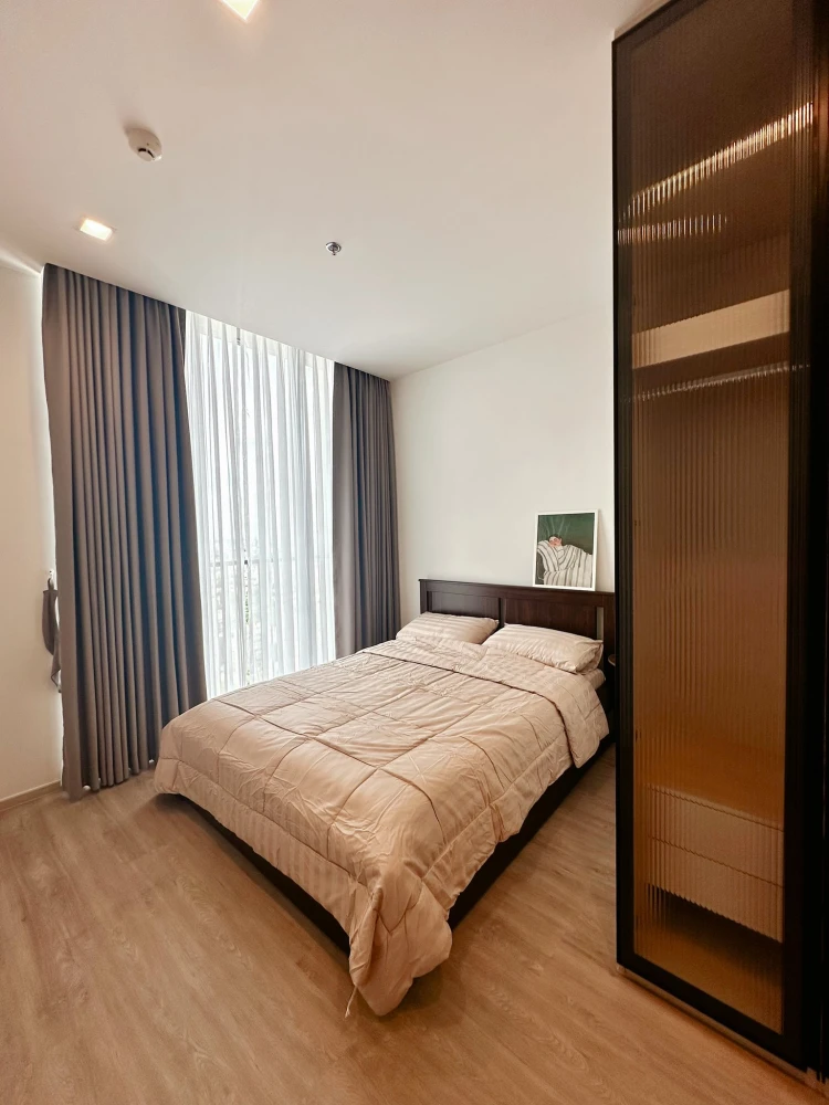 Noble State 39 for rent, spacious room, lots of usable space, decorated in a cool tone, good location, beautiful view, reserve now.