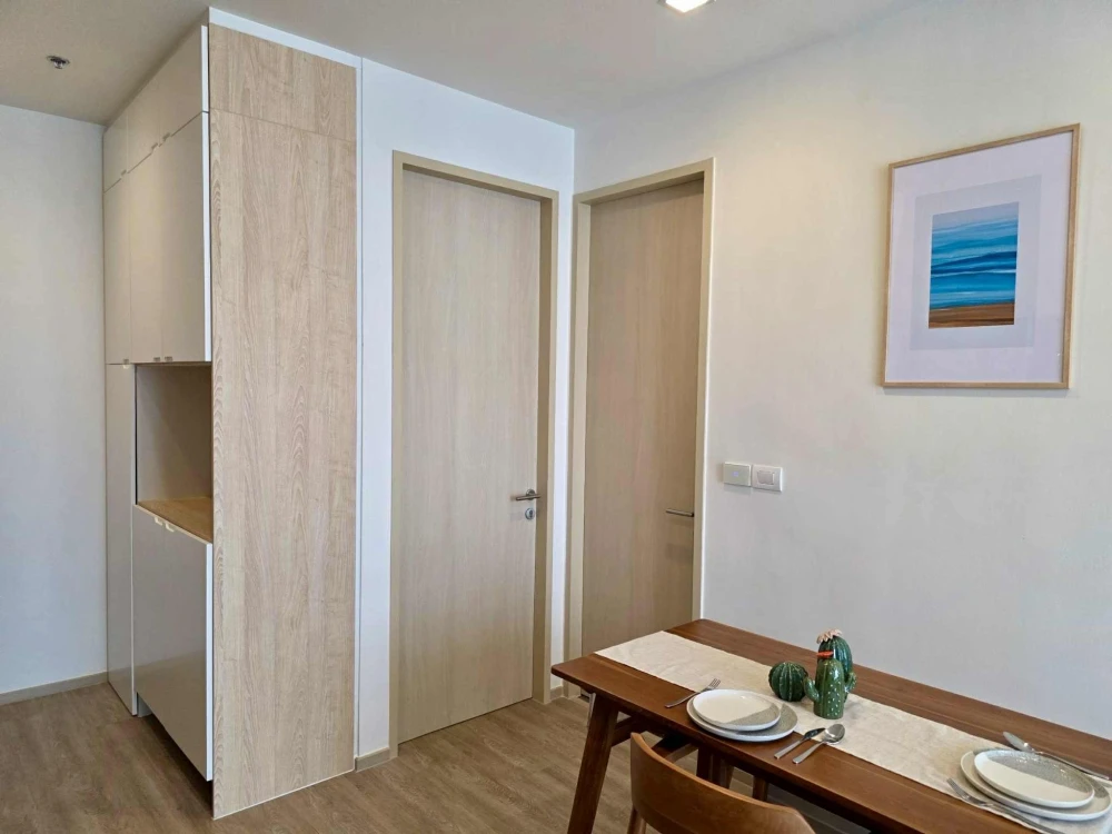 Noble State 39 for rent, spacious room, comfortable, high floor, fully furnished + complete electrical appliances, reserve now+++