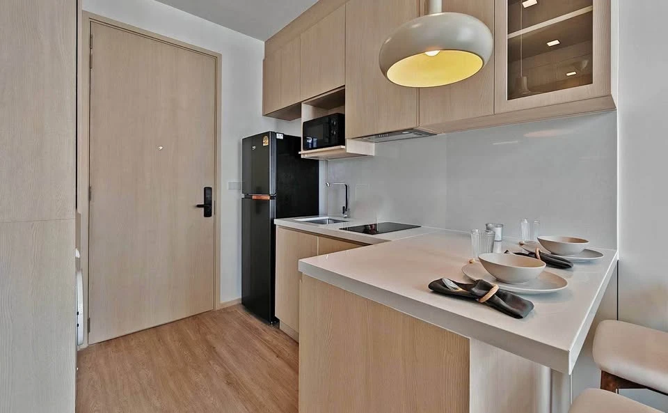 For rent: Noble State 39, 24th floor, very high, beautifully decorated with built-in furniture, Muji Muji style. Book now and you won't be disappointe