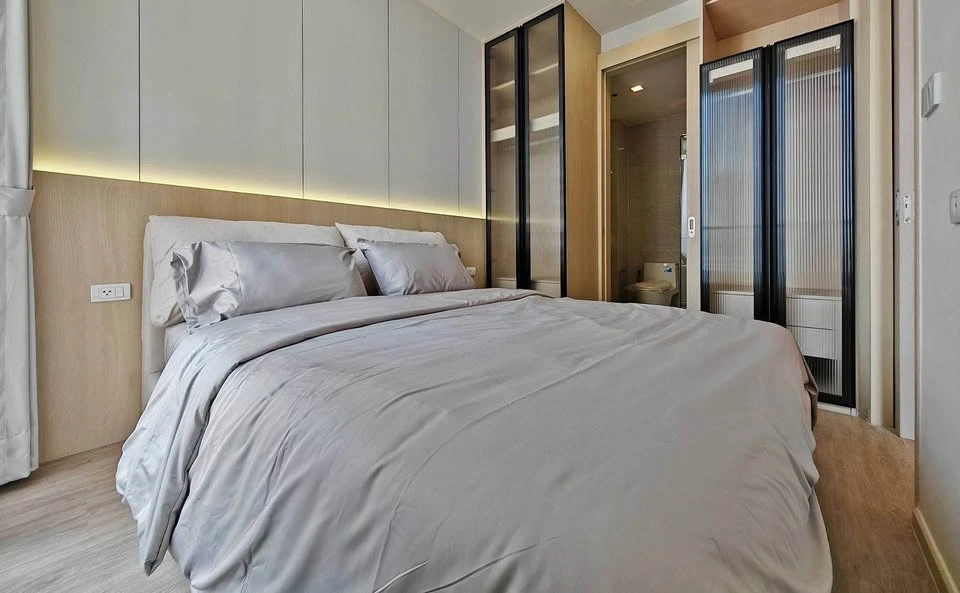 For rent: Noble State 39, 24th floor, very high, beautifully decorated with built-in furniture, Muji Muji style. Book now and you won't be disappointe