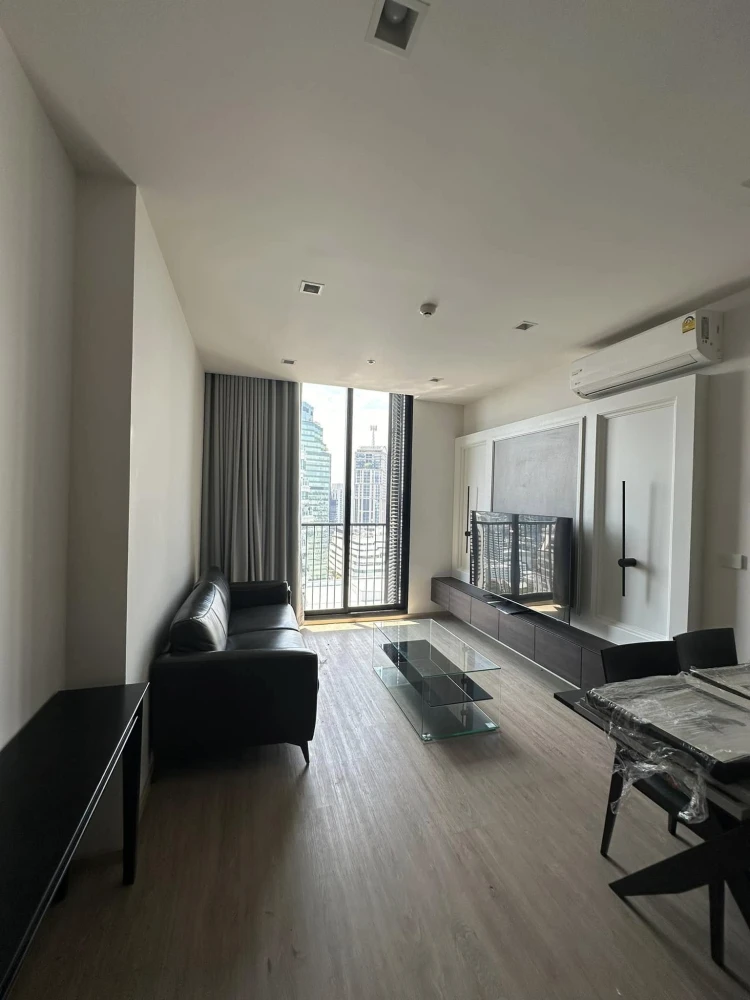For rent: Noble State 39, ready to move in, 32nd floor, view of Emsphere. You'll regret not booking.