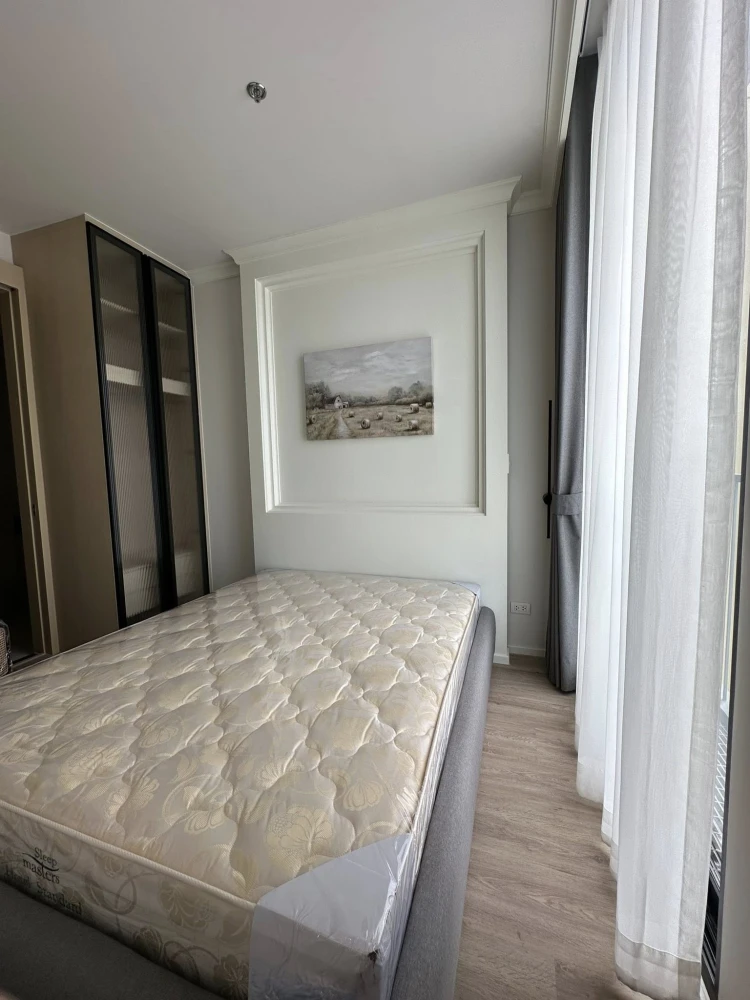 Noble State 39 for rent, beautifully decorated room, fully furnished, complete with electrical appliances, just bring your own luggage and move in. Do
