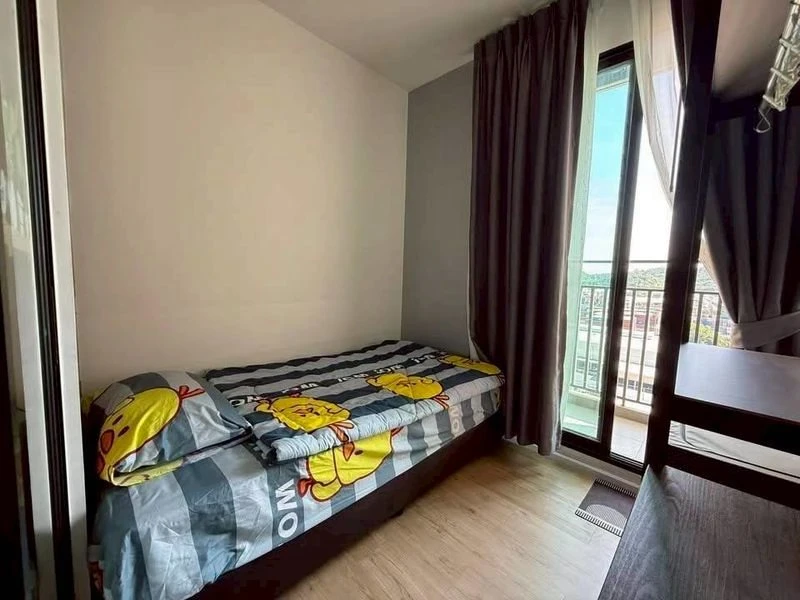 2-bedroom apartment for rent at Notting Hill Leamchabang. Fully furnished and ready to move in. Book now!
