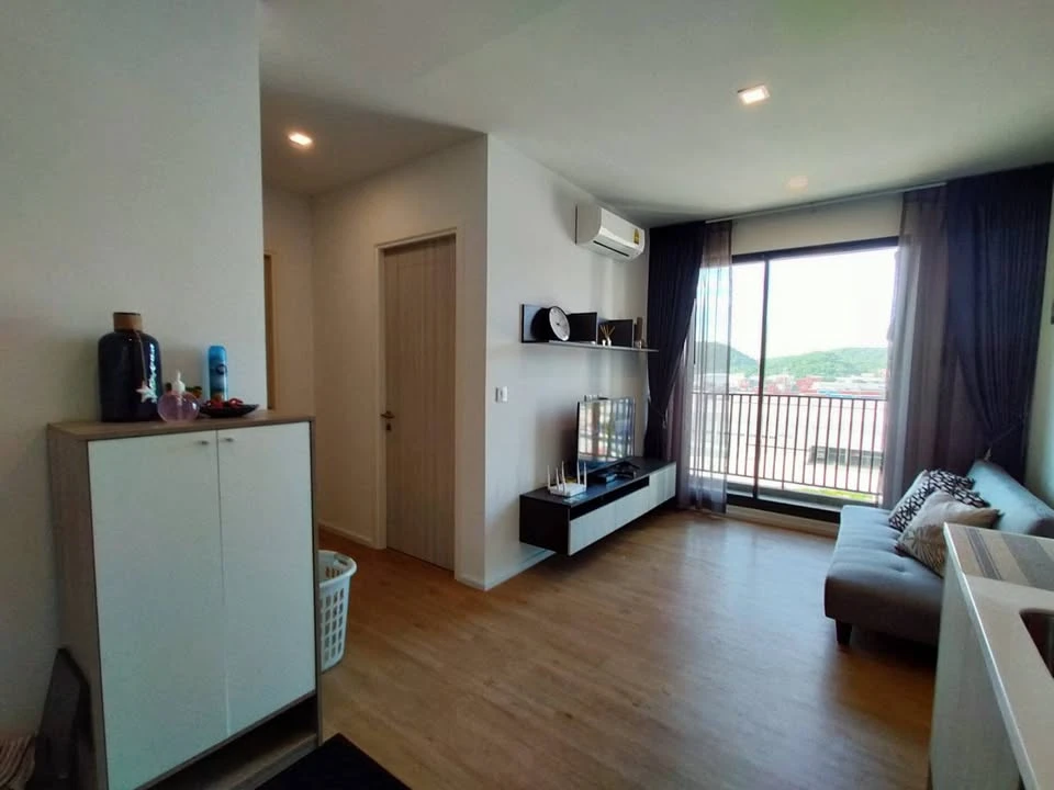 For rent: Notting Hill Leamchabang, spacious room with plenty of usable space, good location, beautiful view, fully furnished, don't miss it!