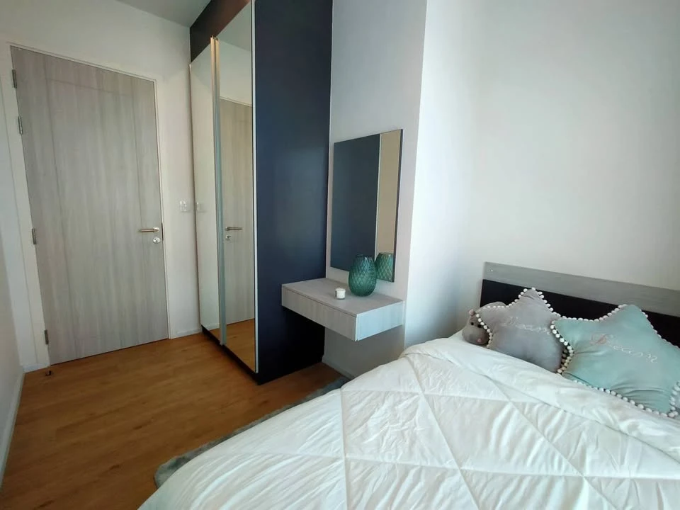 For rent: Notting Hill Leamchabang, spacious room with plenty of usable space, good location, beautiful view, fully furnished, don't miss it!