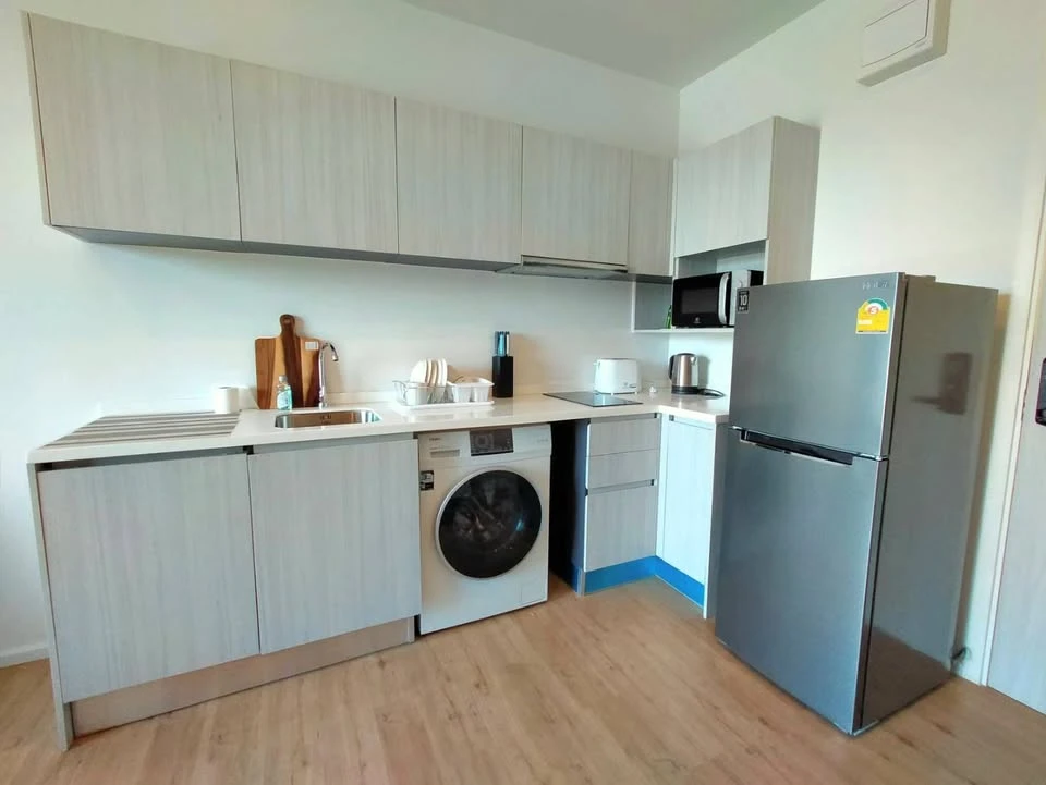 For rent: Notting Hill Leamchabang, spacious room with plenty of usable space, good location, beautiful view, fully furnished, don't miss it!