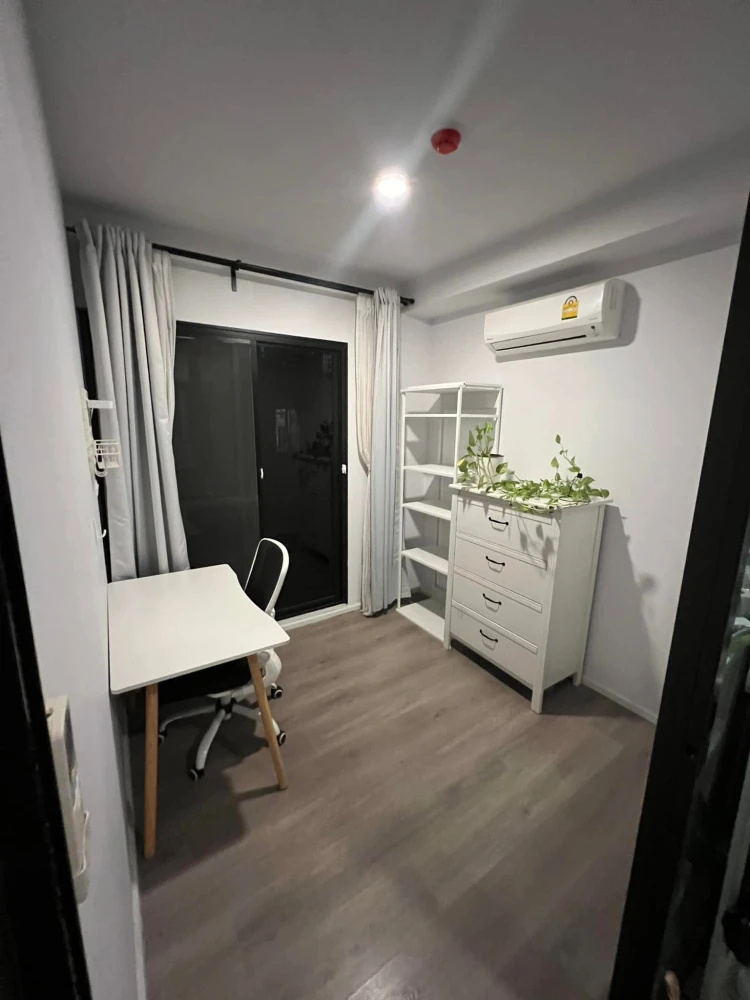 For rent: Notting Hill Sukhumvit 105, 1 bedroom, 1 bathroom. Fully furnished. Just bring your suitcase and move in!