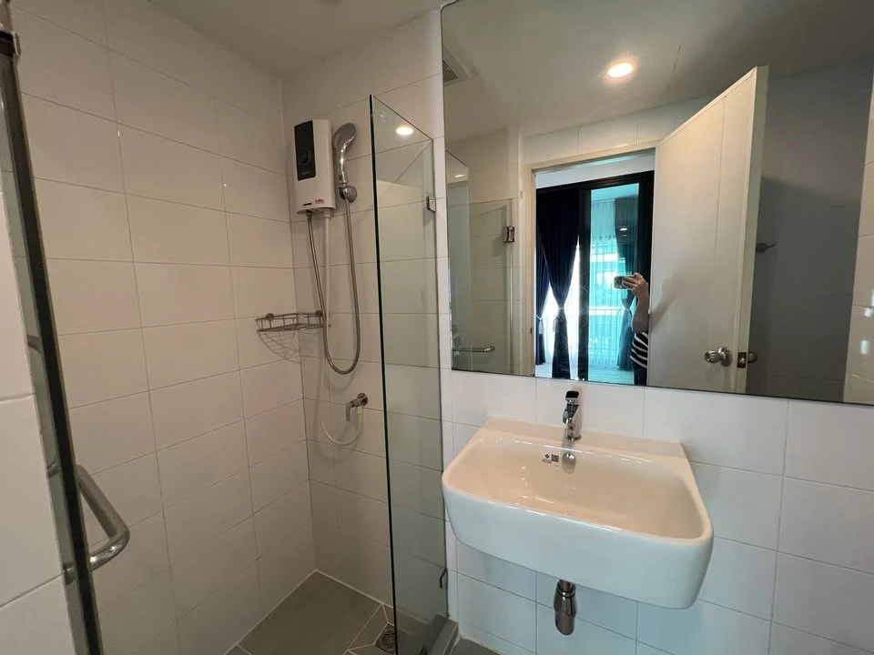 ให้เช่า Notting Hill Sukhumvit 105 2 ห้องนอน มาพร้อมเฟอร์และสิ่งอำนวยความสะดวกครบครัน รีบจองเลยตอนนี้