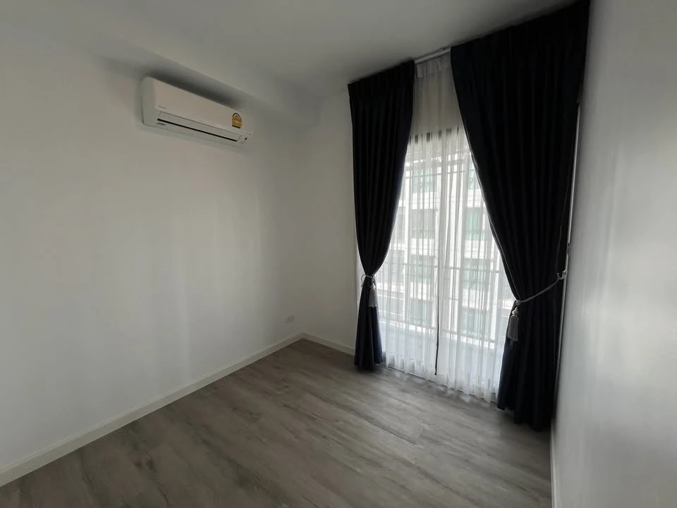 ให้เช่า Notting Hill Sukhumvit 105 2 ห้องนอน มาพร้อมเฟอร์และสิ่งอำนวยความสะดวกครบครัน รีบจองเลยตอนนี้