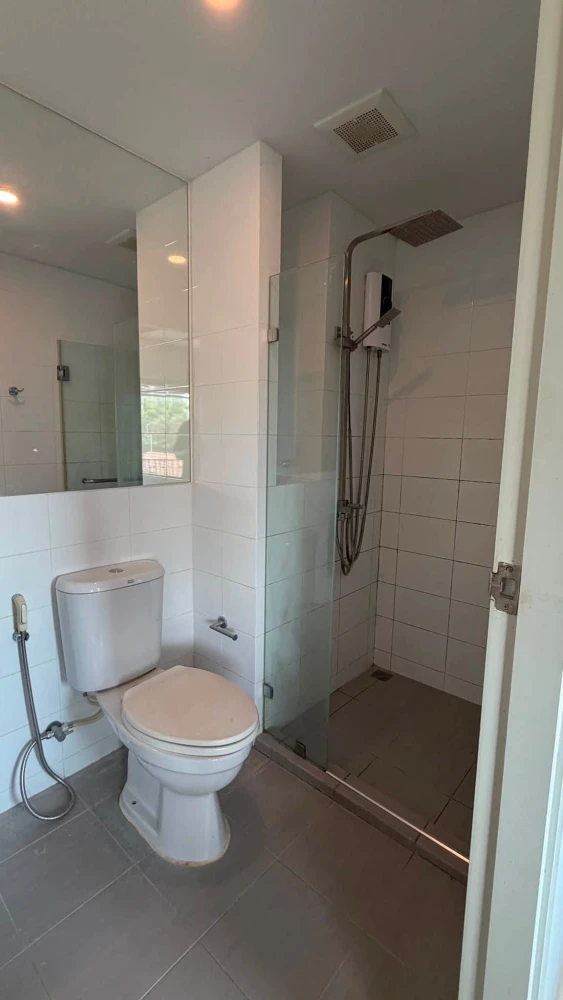 For rent: Notting Hill Sukhumvit 105, 4th floor unit. Fully furnished. Just bring your suitcase and move in!