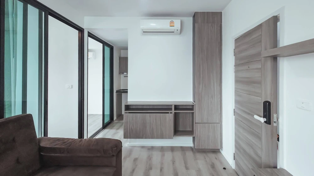 For rent: Notting Hill Sukhumvit 105. Nice, spacious apartment with full furnishings and an unobstructed view. Book now!