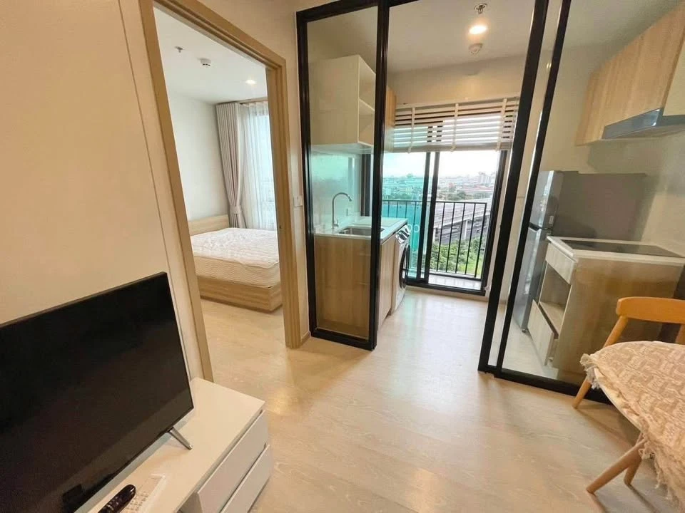 For rent: NUE Connex Condo Don Mueang, 2nd floor, corner room, quiet, very private, fully furnished, don't miss it!