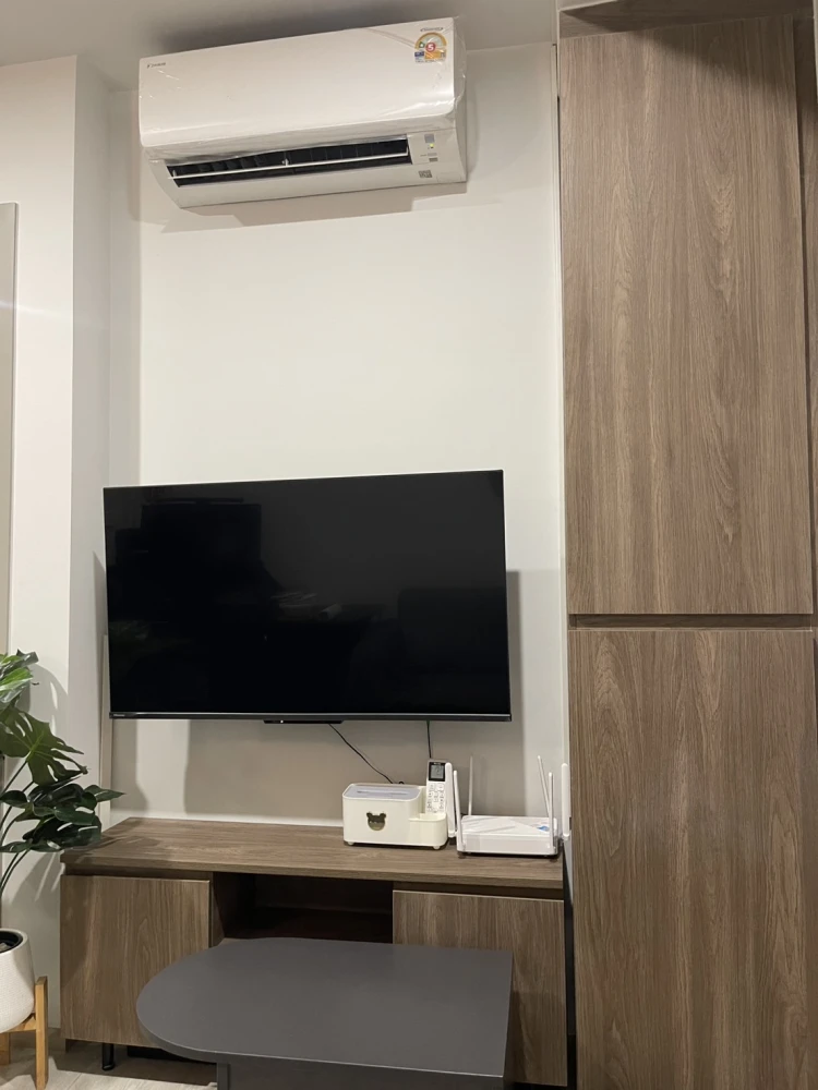 For rent: Nue Core Khu Khot Station, 3rd floor, fully furnished room, nice to live in, just bring your bags, urgent.