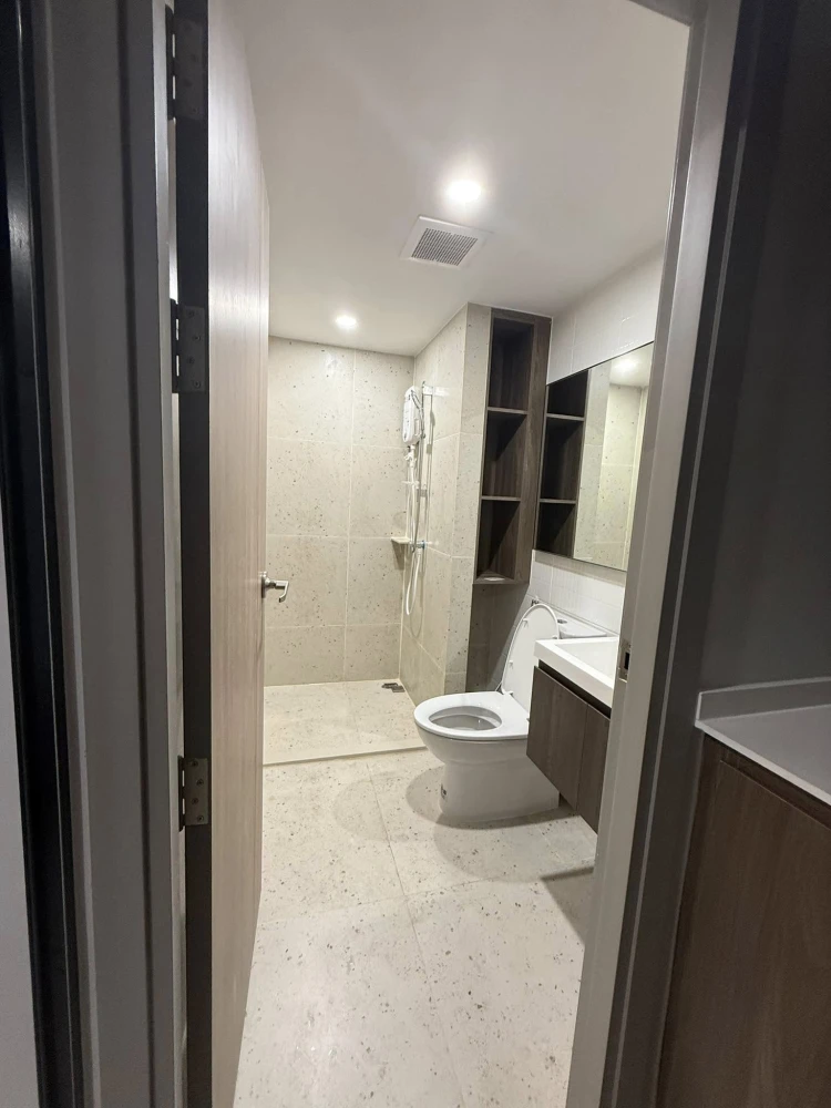 For rent: Nue Core Khu Khot Station, 4th floor, fully furnished, nice to live in, book now, don't wait.