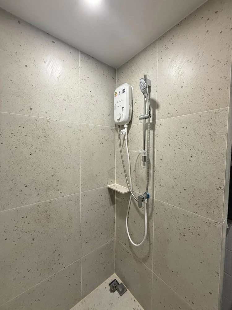 For rent: Nue Core Khu Khot Station, 4th floor, fully furnished, nice to live in, book now, don't wait.