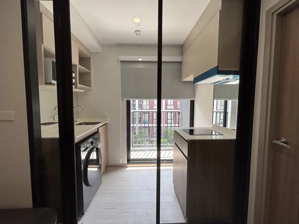 For rent: Nue Core Khu Khot Station, 5th floor, garden view, great atmosphere, fully furnished + appliances!!!