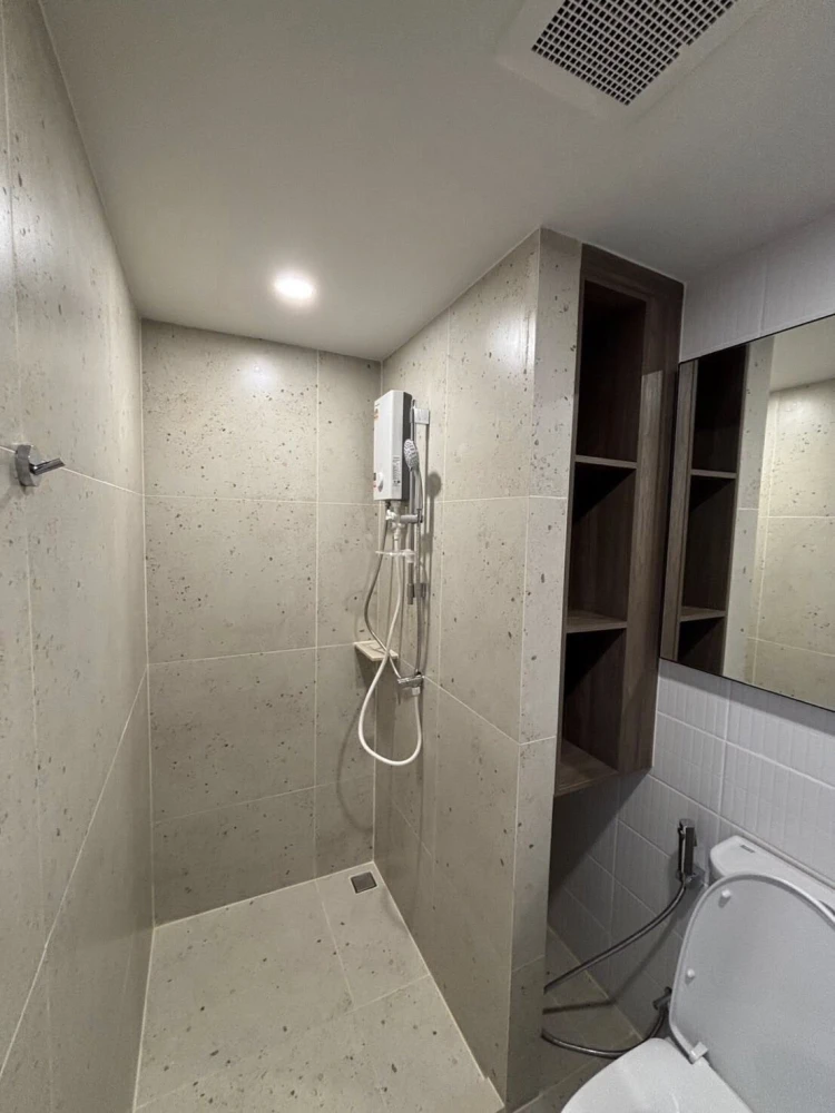 For rent: Nue Core Khu Khot Station, 5th floor, garden view, great atmosphere, fully furnished + appliances!!!