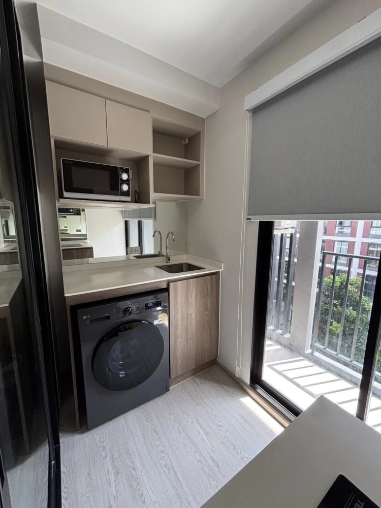For rent: Nue Core Khu Khot Station, 5th floor, garden view, great atmosphere, fully furnished + appliances!!!