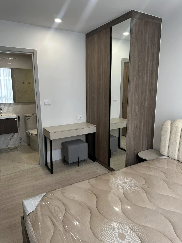 For rent: Nue Core Khu Khot Station, 5th floor, garden view, fully furnished, nice to live in, reserve now, urgently.
