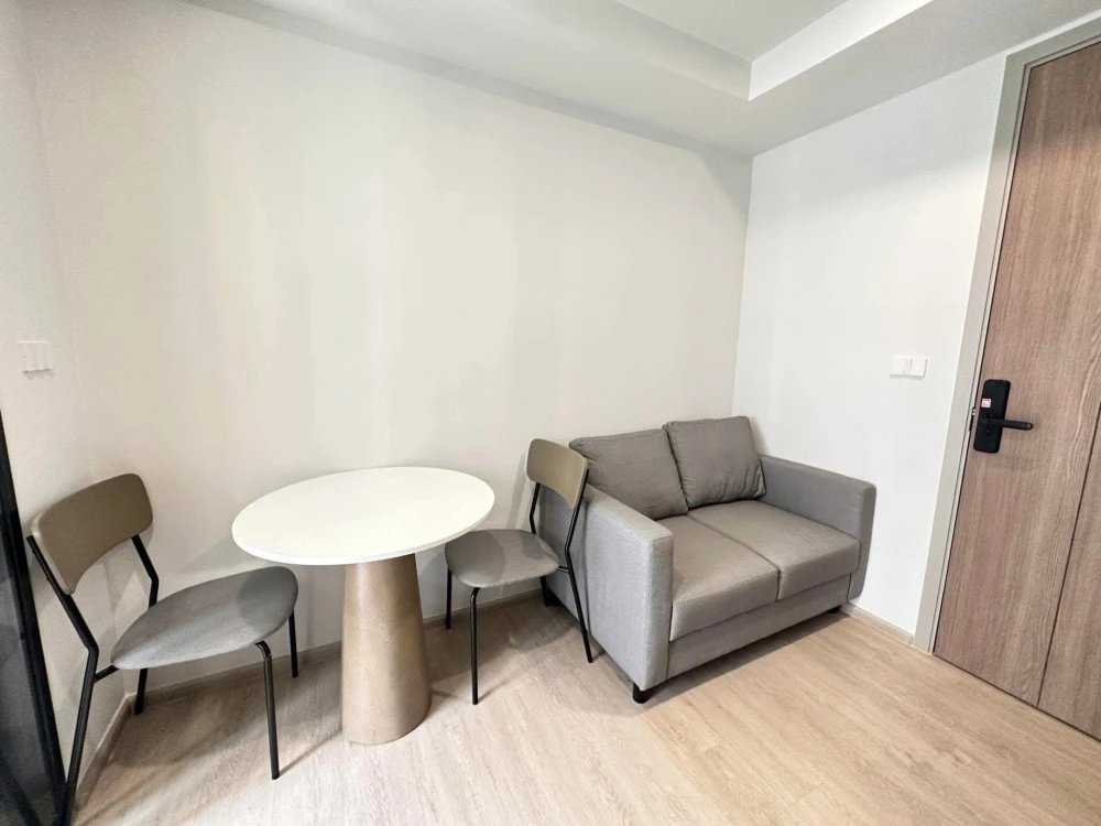 For rent: Nue Core Khu Khot Station, 6th floor, ready to move in, fully furnished, hurry and reserve now, don't delay.