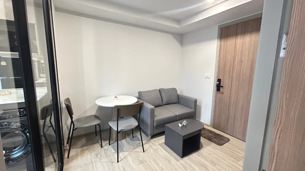 For rent: Nue Core Khu Khot Station, 7th floor, fully furnished, ready to move in, reserve now, don't miss out.