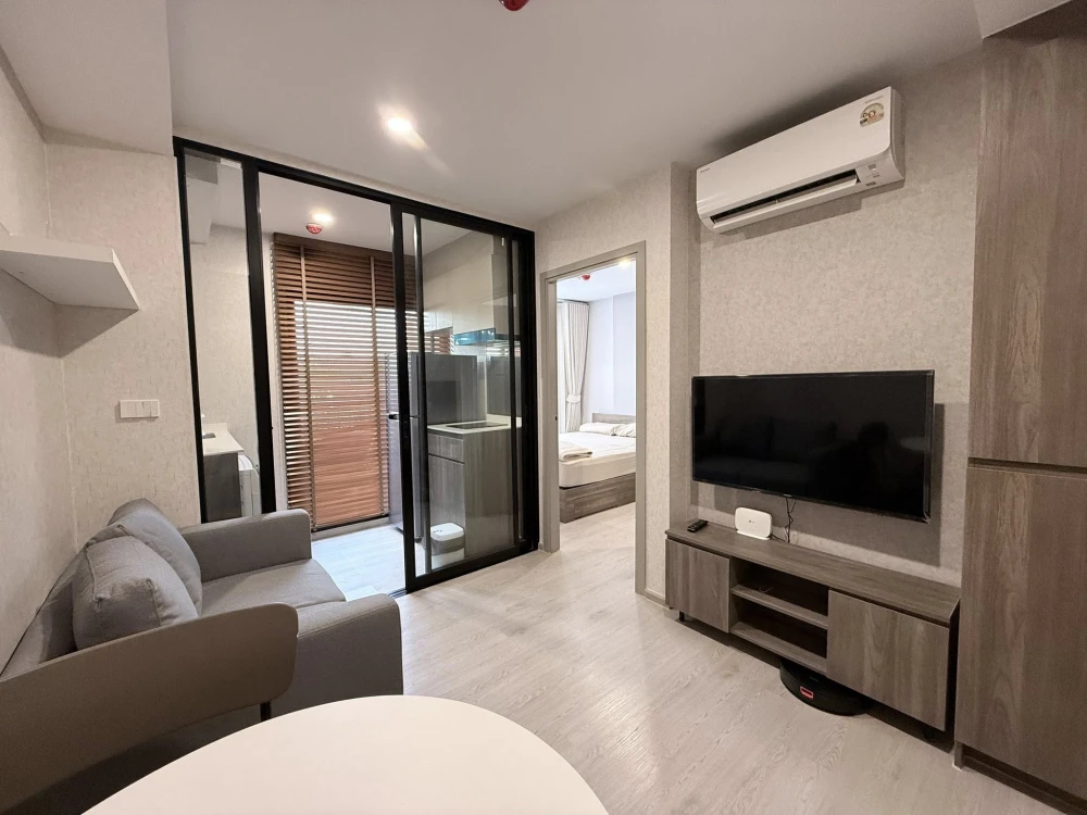 For rent: Nue Core Khu Khot Station apartment. Nice and comfortable, fully furnished with appliances. Just bring your belongings and move in! You don'