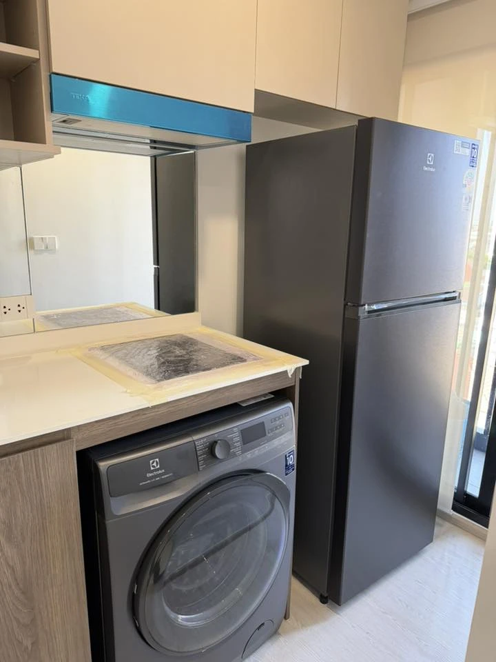 For rent: Nue Core Khu Khot Station studio room with north-facing balcony. Fully furnished and equipped. Don't miss out!
