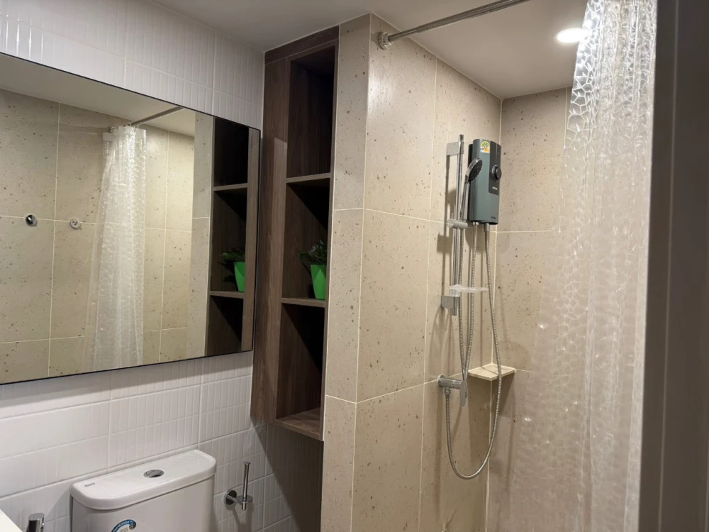 For rent: Nue Core Khu Khot Station, Building D, 2nd floor, shady garden view, fully furnished + full set of electrical appliances!