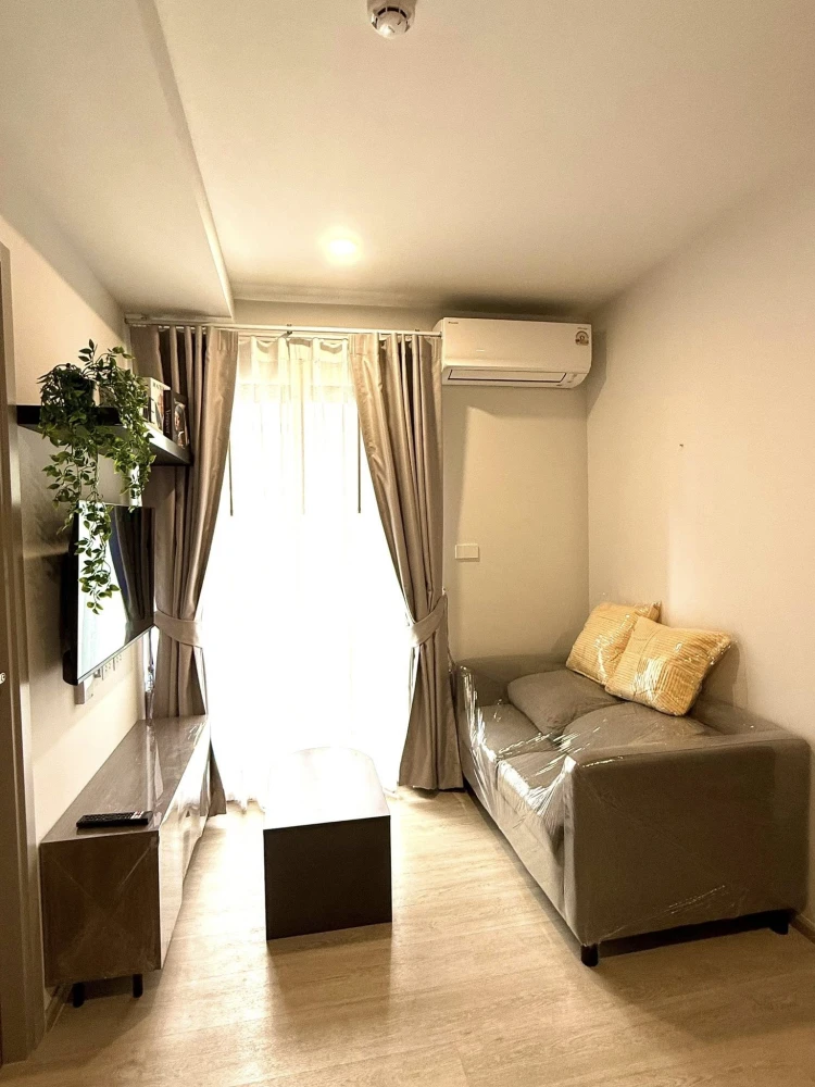 For rent: Nue Core Khu Khot Station, corner room, 2 bedrooms, pool view, fully furnished, built-in washer and dryer, hurry and reserve now!