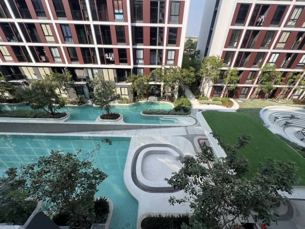For rent: Nue Core Khu Khot Station, corner room, 2 bedrooms, pool view, fully furnished, built-in washer and dryer, hurry and reserve now!