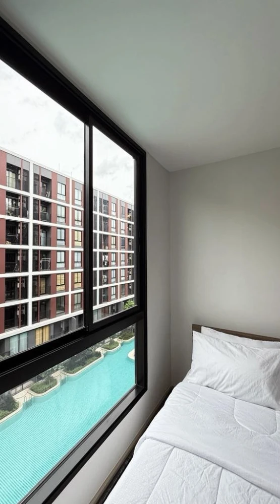 For rent: Nue Core Kukot Station, studio room, swimming pool view, fully furnished, ready to move in