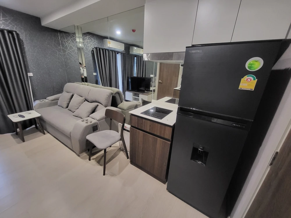 For rent: Nue Cross Khu Khot Station, 4th floor, fully furnished, nice room, reserve now, hurry!