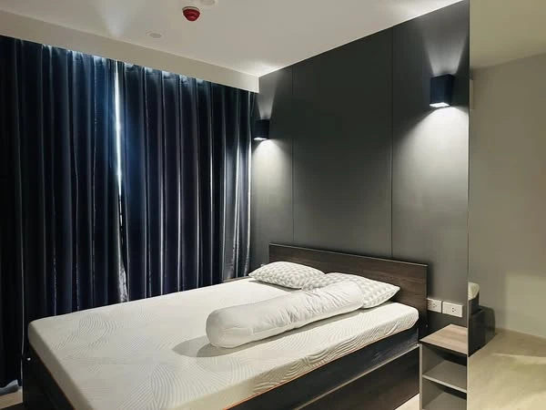 For rent: Nue Cross Khu Khot Station, 5th floor, fully furnished room, ready to move in, reserve now, hurry!