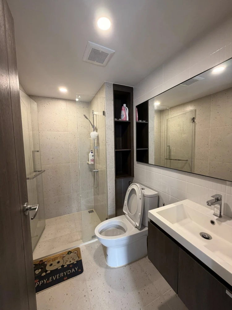 For rent: Nue Cross Khu Khot Station, 7th floor, fully furnished, very livable. Book now!