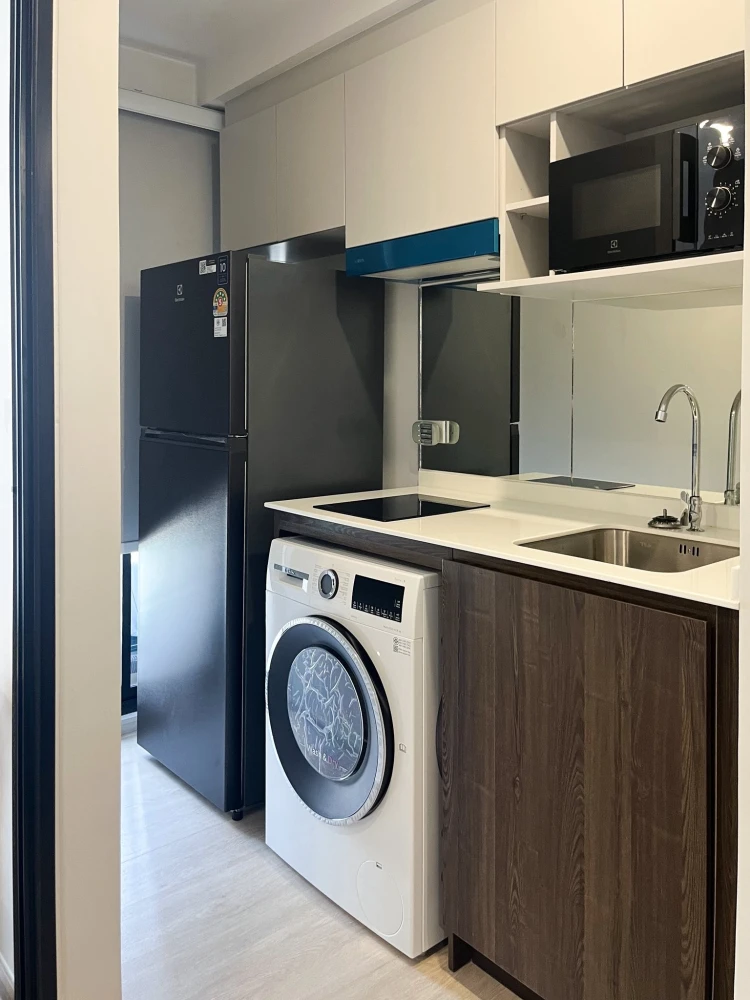 For rent: Nue Cross Khu Khot Station, ready to move in, spacious and comfortable, reserve now.