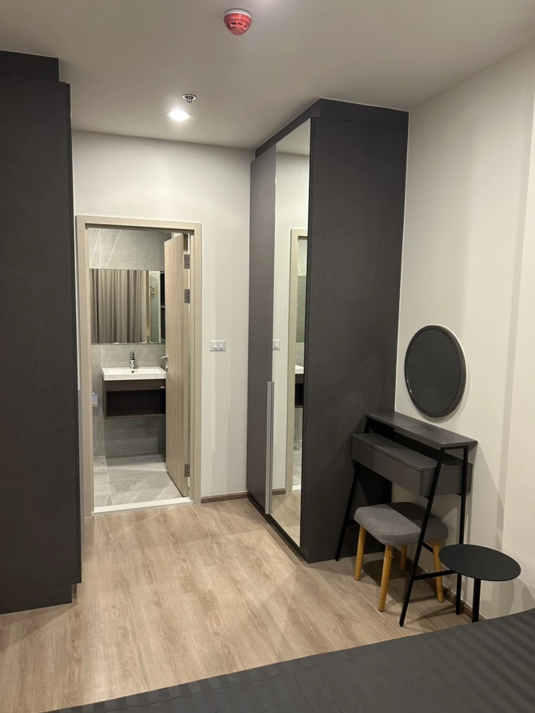For rent: Nue District R9, a luxury condo in the heart of Rama 9. Fully furnished and equipped with appliances. Ready to move in immediately.