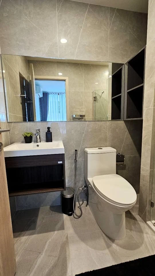 For rent: Nue District R9, beautifully decorated room with a cool theme, fully furnished. Don't miss out on this great deal.