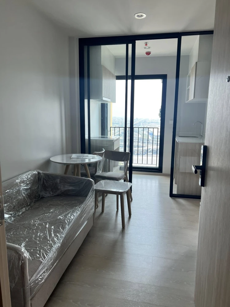 For rent: Nue Mega plus bangna, 27th floor, Mega Bangna view, no buildings blocking the view, great price, hurry and reserve now.