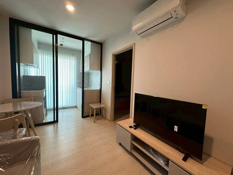 For rent Nue mega plus Bangna, very high floor (35th floor), beautiful city view, fully furnished, reserve now.