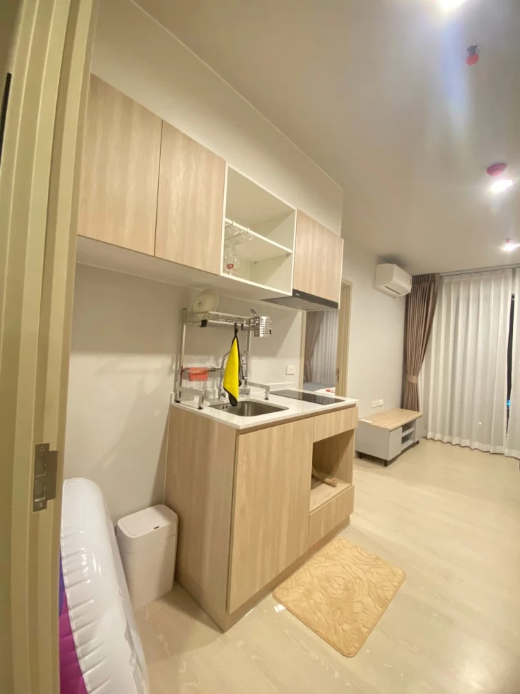 For rent: Nue Mega Plus Bangna, very high floor unit with Mega Bangna view. Fully furnished & equipped. Don't miss out!