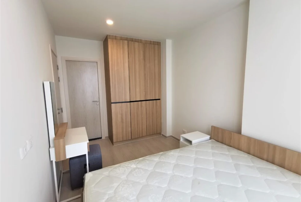 For rent: Nue Noble Chaengwattana, 20th floor, nice room, fully furnished, book now.