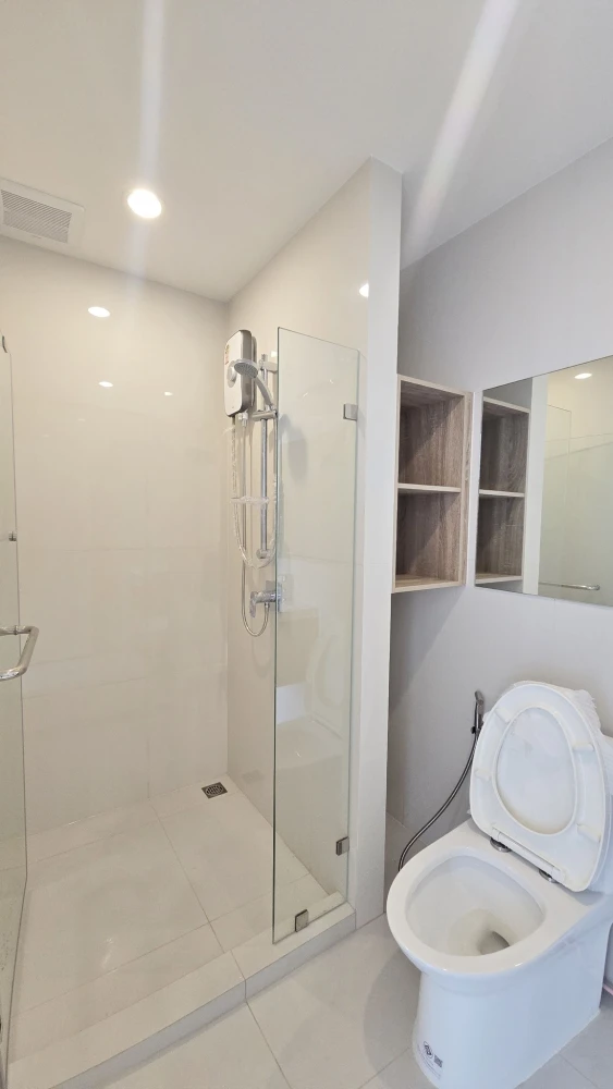 For rent: NUE Noble Faichai - Wang Lang. Stunning city views, fully furnished & equipped. Grab this opportunity!