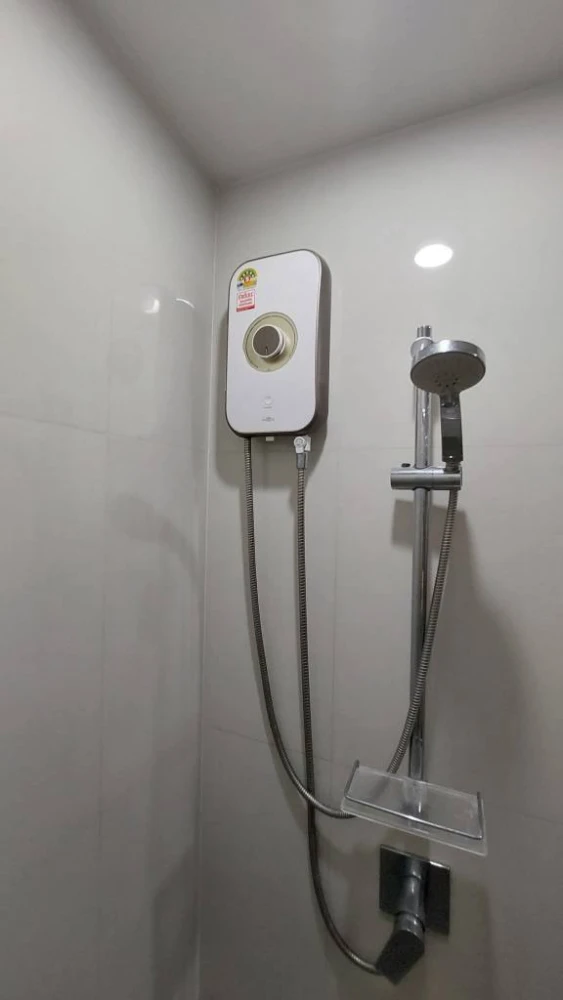 For rent Nue Noble Ratchada-Latphrao, 14th floor, high view, affordable price. Hurry and reserve before you miss out.